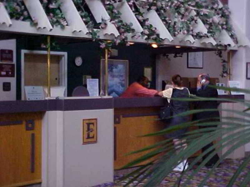 Embassy Suites Brunswick Dalaman gambar